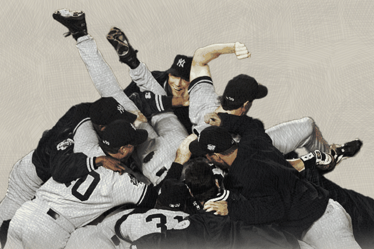 90s New York Yankees Booties (Newborn)